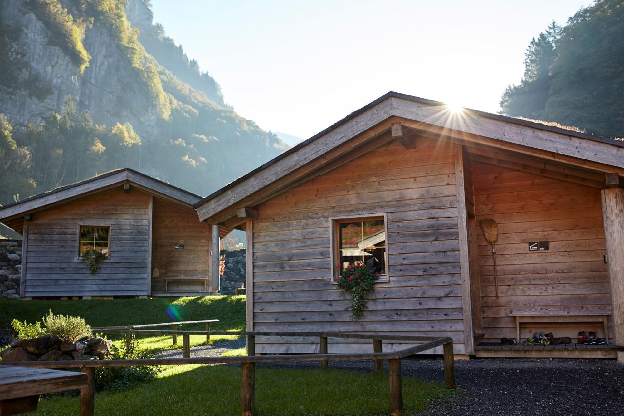Huettenhotel Husky Lodge Muotathal Exteriér fotografie