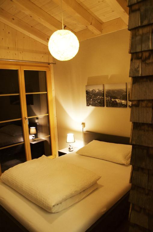 Huettenhotel Husky Lodge Muotathal Pokoj fotografie